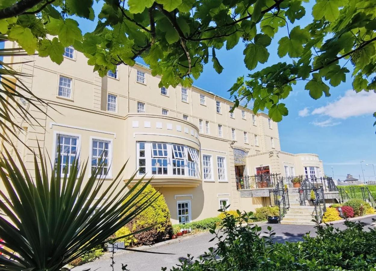 Sligo Southern Hotel & Leisure Centre Exterior photo